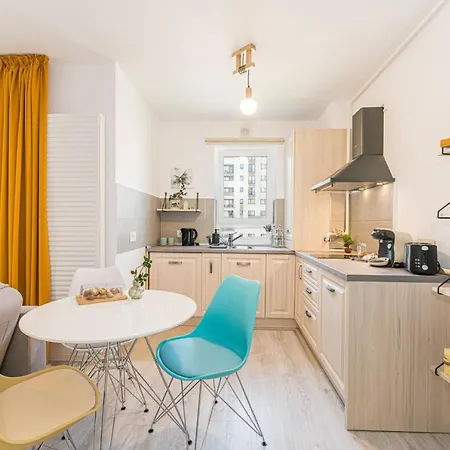 Rentforcomfort Apartment Ella 2 Brasov Exterior photo
